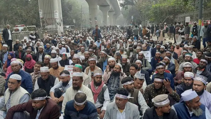 জাতীয়করণের দাবিতে ইবতেদায়ি শিক্ষকদের আলটিমেটাম, কঠোর কর্মসূচির হুঁশিয়ারি